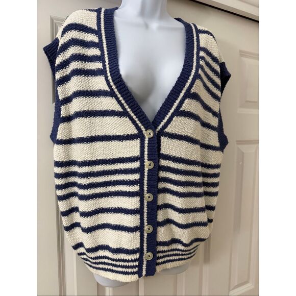 Maeve by Anthropologie Slouchy Sweater Vest - Picture 4 of 7